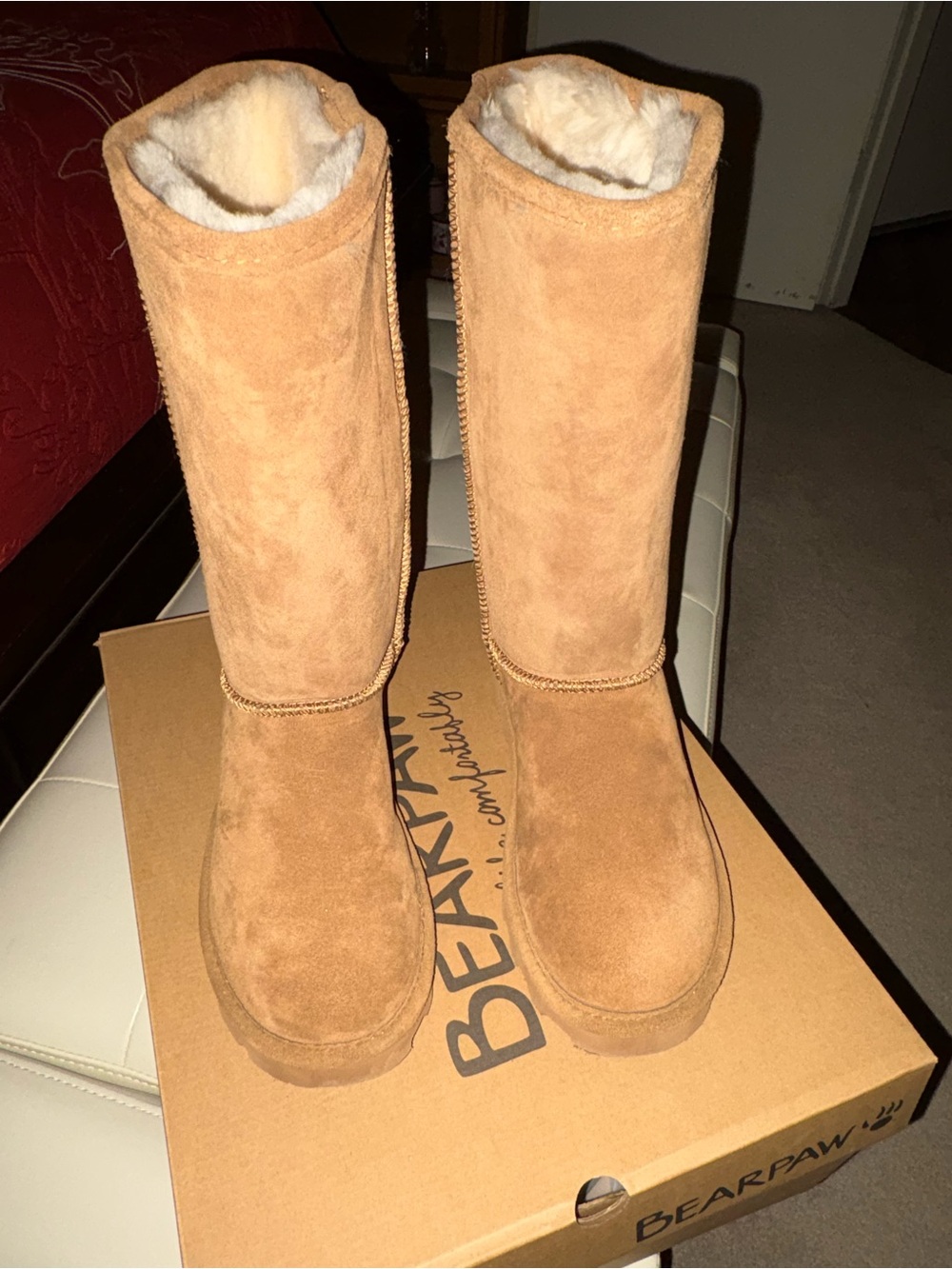 Bear Paw Elle Suede Boots NIB Size 9- Hickory